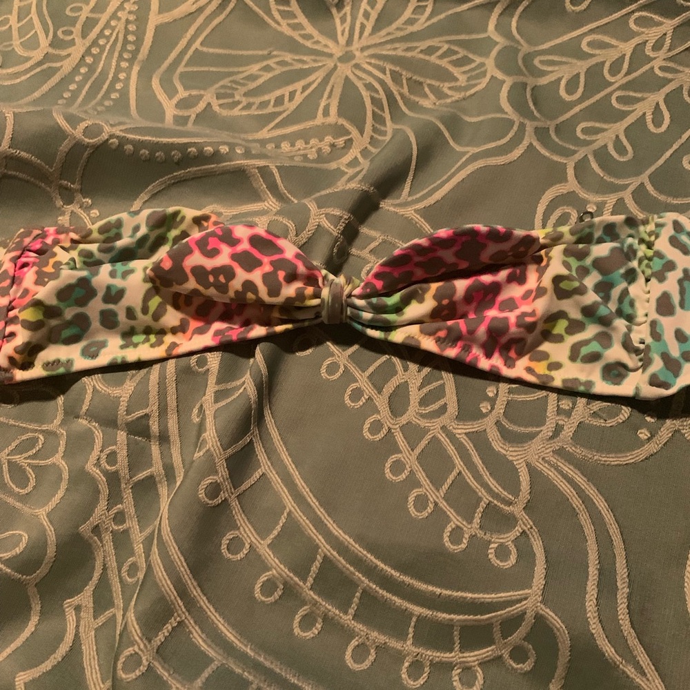 Bathing suit top
